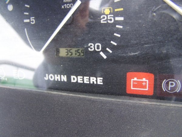 John Deere 5510 Tractor with Loader with ROPS - 9