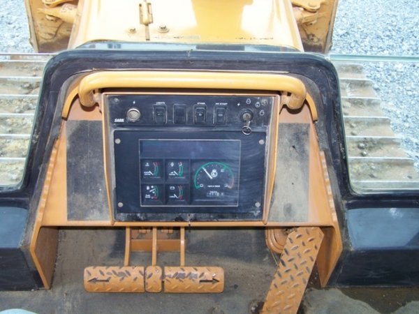 Case 1150 HLT Crawler Dozer with EROPS - 9