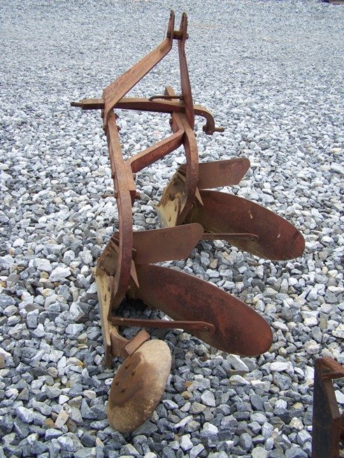 Dearborn 10-156 3pt 2 Bottom Plow for Tractors - 3