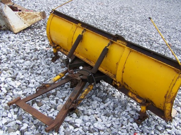 Myers 90" Truck Mount Snow Plow - 2