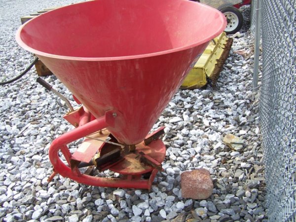 Sitrey 300 3pt Spin Spreader for Tractors - 3