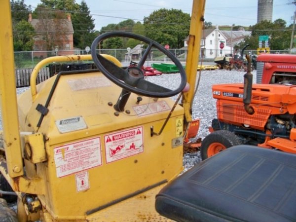 Terramite T5D Tractor Loader Backhoe OROPS - 10