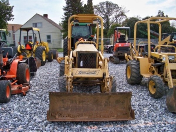 Terramite T5D Tractor Loader Backhoe OROPS - 2