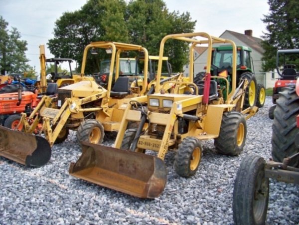 Terramite T5C Tractor Loader Backhoe OROPS - 3