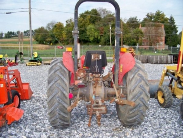Massey Ferguson 240S Utility Tractor, Diesel - 7