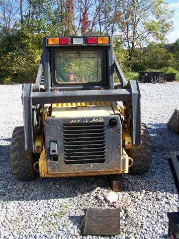 New Holland LS170 Skid Steer Loader with OROPS - 4