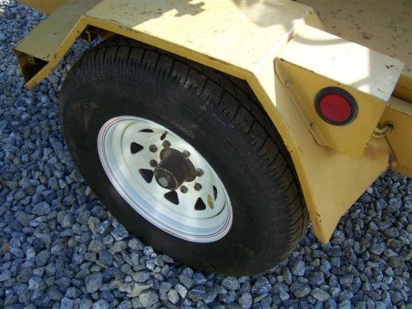 Vermeer 1250 Tow Behind Wood Chipper, Diesel - 6