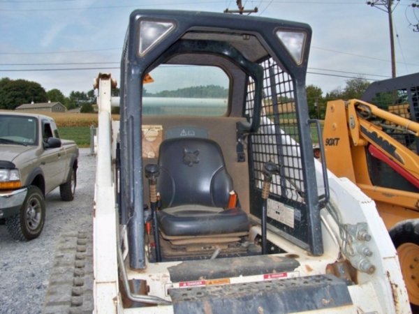 Bobcat T190 Skid Steer Loader with OROPS - 5