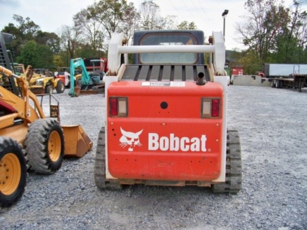 Bobcat T190 Skid Steer Loader with OROPS - 8