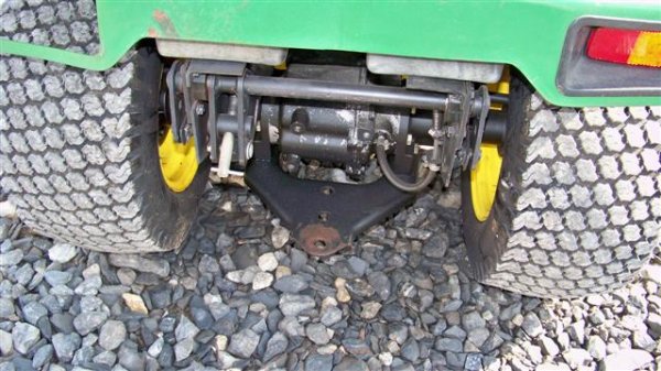 John Deere 316 Lawn & Garden Tractor, Front Hyd - 5