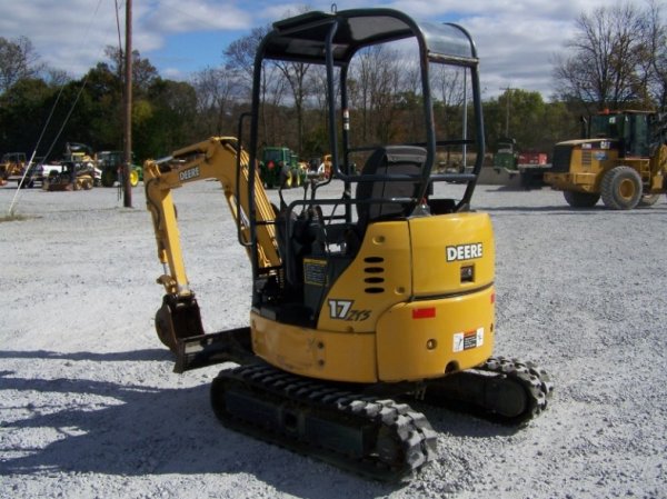 John Deere 17 ZTS Mini Excavator with OROPS - 4