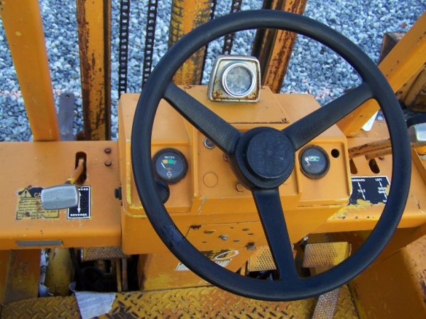 Case 584 Rough Terrain Fork Lift, 4' Forks, ORO - 7