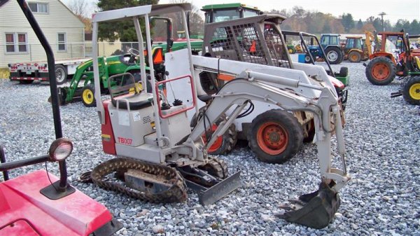 Takeuchi TB007 Mini Excavator with OROPS