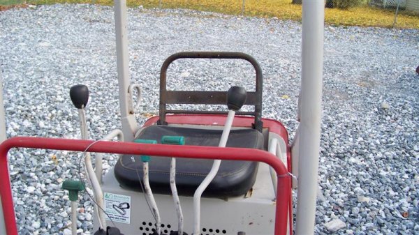 Takeuchi TB007 Mini Excavator with OROPS - 7