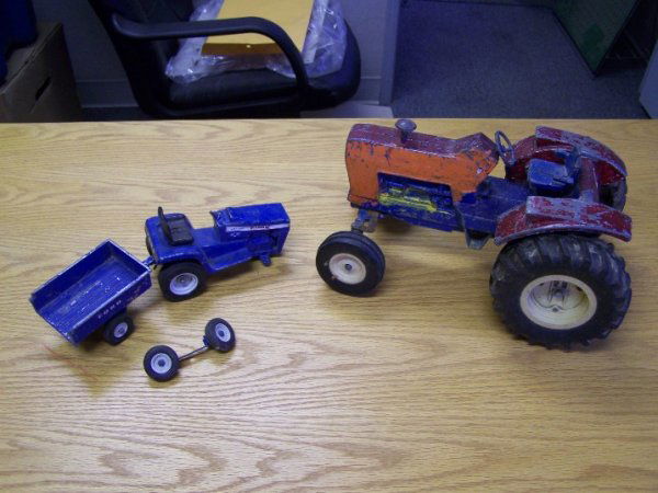 Ford 9600 Toy Tractor & Ford Garden Tractor Toys: Ford 9600 Toy Farm Tractor and Ford Lawn and Garden Toy Tractor with Cart. This is a due not miss event, you will not believe the Quantity or the QUALITY!!! This auction is to be held at The Seven Val