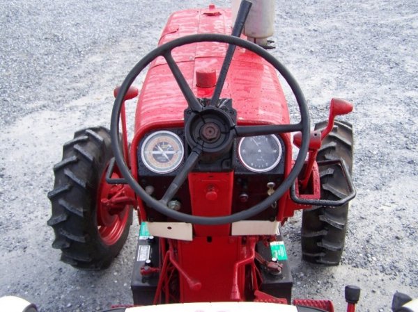 International 1206 4x4 Farm Tractor Restored - 6