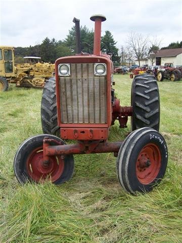 IH Farmall 706 Wide Front Antique Farm Tractor - 2