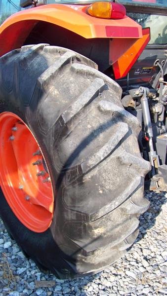 Kubota M8540 4x4, Cab, Loader, 664 Hours, Hyd Shu - 6