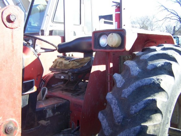 International 885 Farm Tractor with Loader - 8
