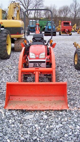 Kubota BX24 4x4 Compact Tractor Loader Backhoe - 3