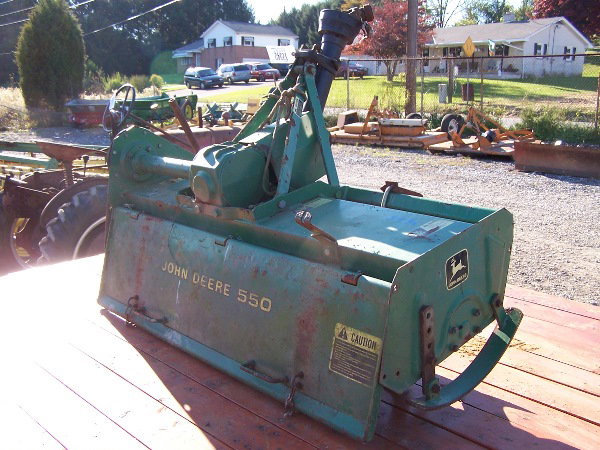 John Deere 550 Roto-Tiller