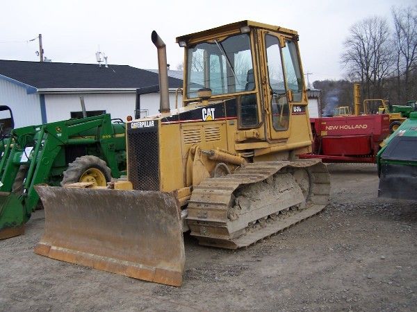 Cat Caterpillar D3C Series 3 Bull Dozer w/ Cab & He