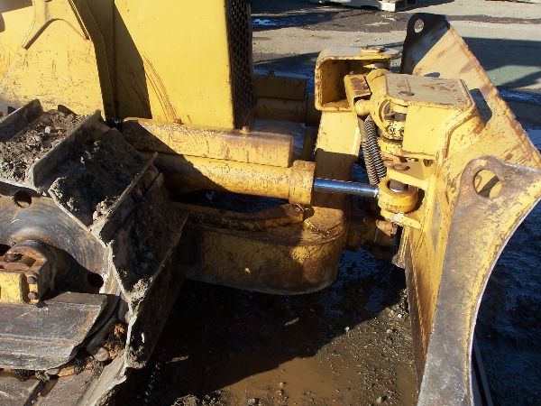 Cat Caterpillar D3C Series 3 Bull Dozer w/ Cab & He - 5