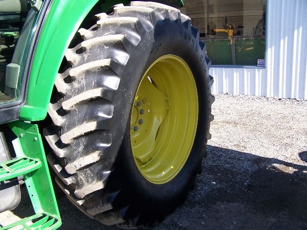 JOHN DEERE 6420 Tractor 4x4 w/ Cab 724.9 Hours!!!!! - 5