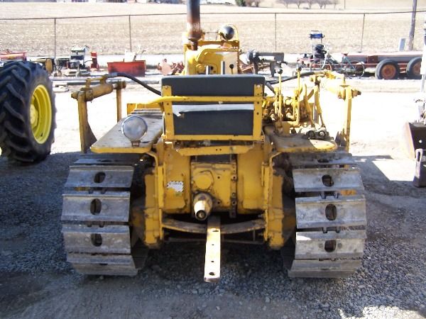JOHN DEERE 420 2-Cylinder Dozer Very Nice Tractor - 6