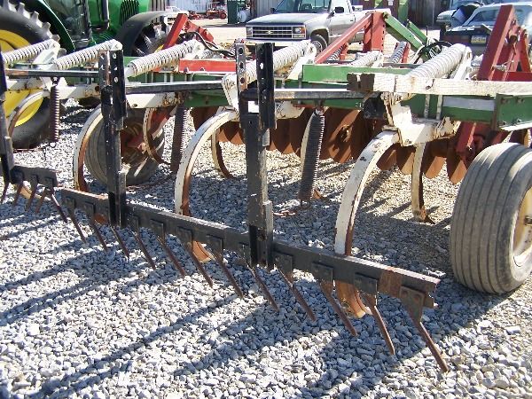 Glencoe 9 Shank Disc Chiesel for tractor Nice!!! - 6