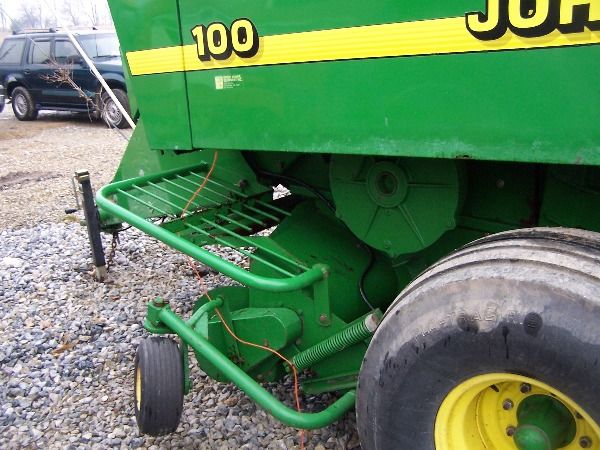 JOHN DEERE 100 Square Baler for tractor Nice!!! - 9