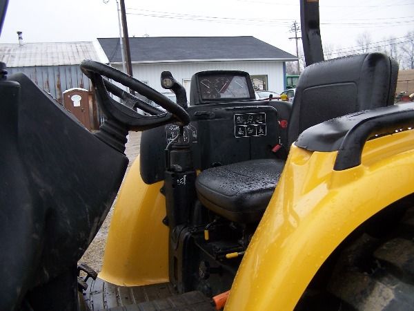JOHN DEERE 110 Tractor Loader Backhoe 900 hours - 9