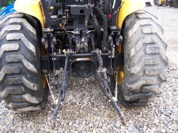 JOHN DEERE 110 Tractor Loader w/500 hours nice!!! - 4