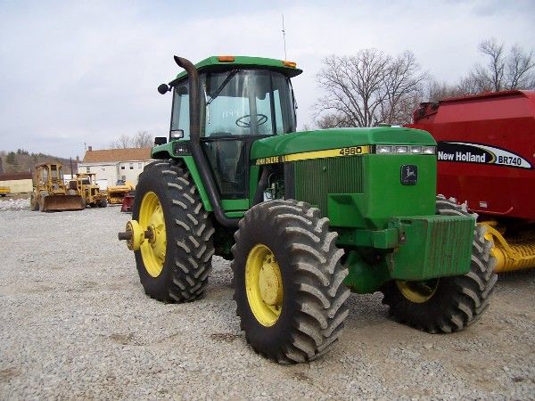 JOHN DEERE 4960 4x4 Tractor w/ Duals, Weights Nice