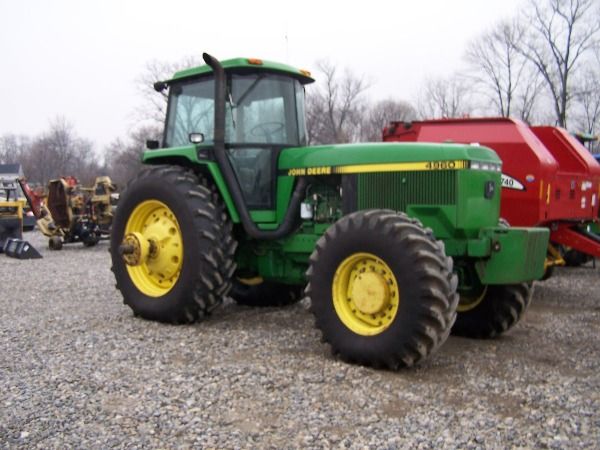 JOHN DEERE 4960 4x4 Tractor w/ Duals, Weights Nice - 2