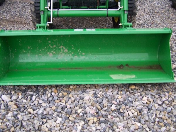 JOHN DEERE 4320 4x4 Compact Tractor w/ Loader 80 h - 3