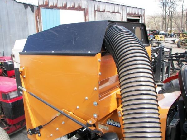 Like New Woods F21D Zero Turn Mower w/ Bagger!!! - 8