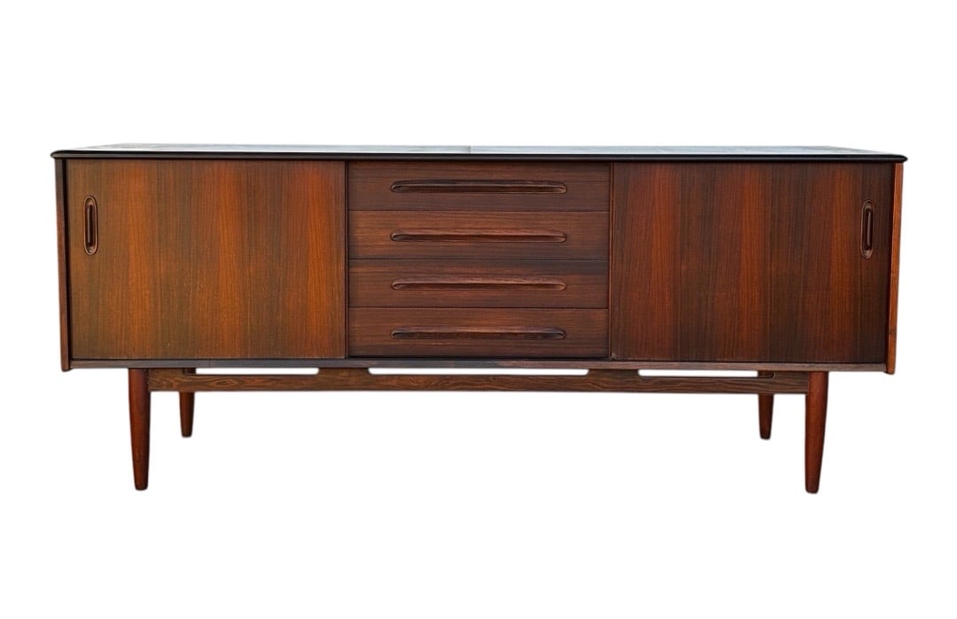 Nils Jonsson for Troeds Bjärnum, Rosewood Credenza/Sideboard, Sweden (1 of 7)