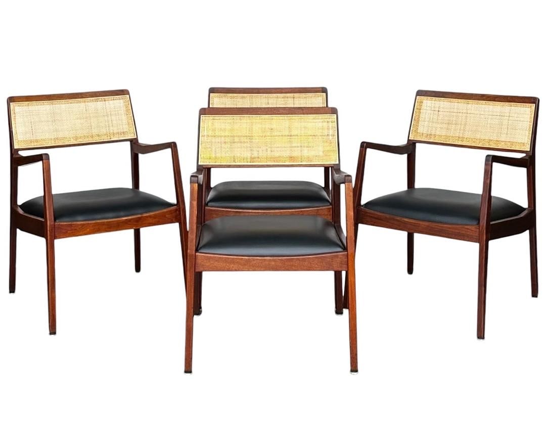 Jens Risom "Playboy" Armchairs, 1960 (1 of 7)