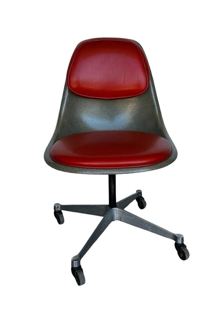 Eames Model PSCC-4 Task Chair by Herman Miller, 1962 (1 of 8)