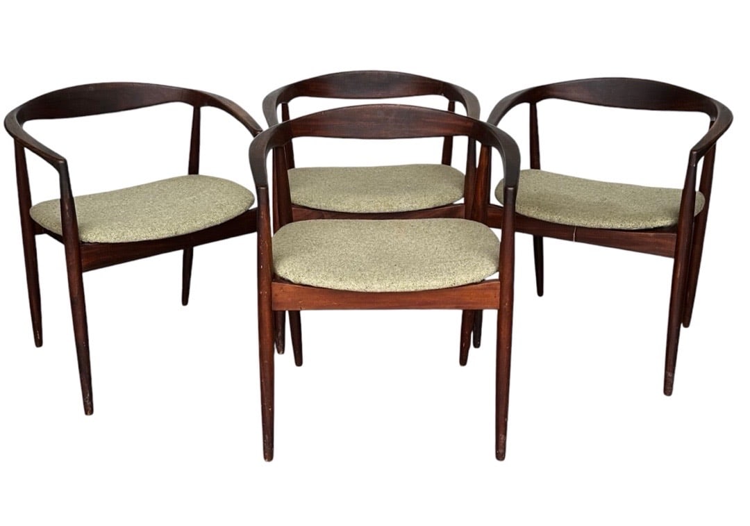 Lawrence Peabody, Mid-Century Walnut Dining Chairs: Lawrence Peabody, Mid-Century Walnut Dining Chairs. 28"H x 24"W x 19"D Seat: 18"H x 17"D