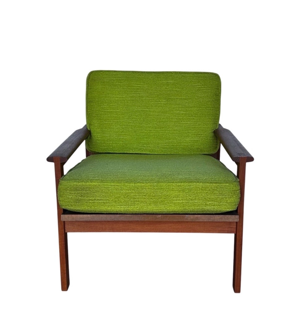 Illum Wikkelsø, Rosewood 'Capella' Side Chair, Denmark, 1950s: Ilum Wikkelsø, Rosewood 'Capella' Side Chair, Denmark, 1950s. 27.5”H x 26.75”W x 29”D Seat: 17”H x 19”D