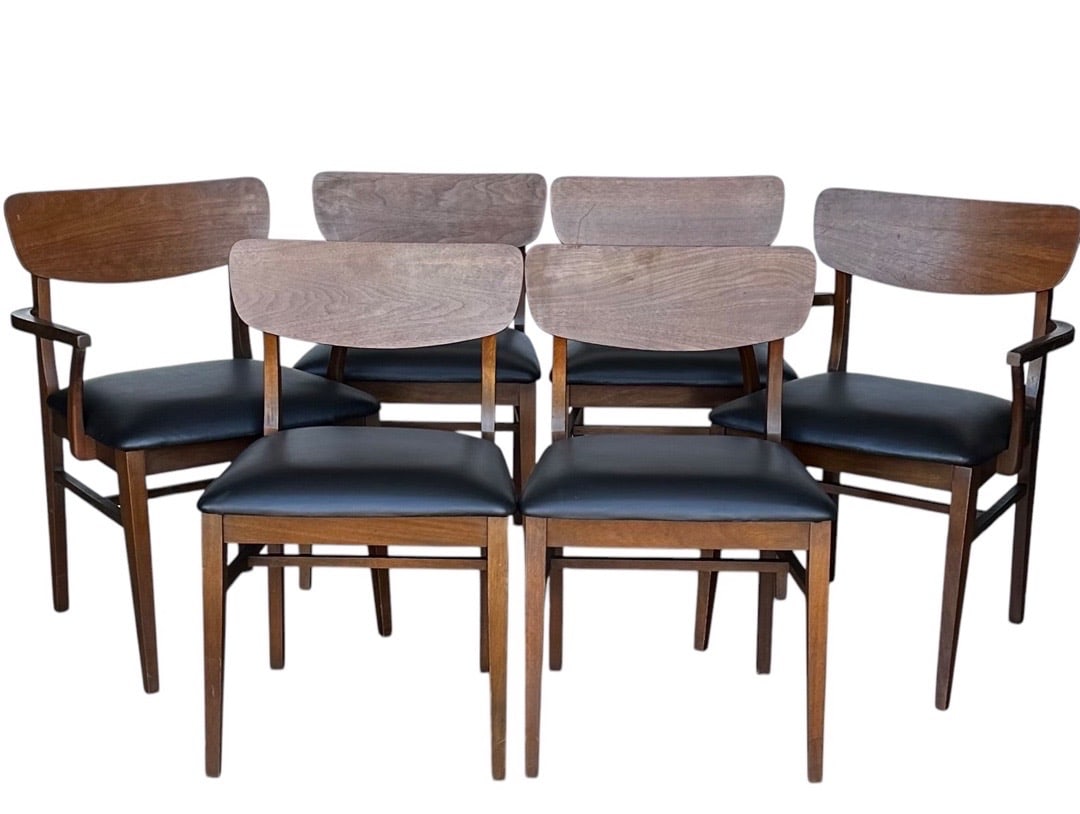 Stanley Furniture, Mid-Century Walnut Dining Chairs: Stanley Furniture, Mid-Century Walnut Dining Chairs. 30"H x 18"W x 16"D Seat: 16.5"H x 17"D