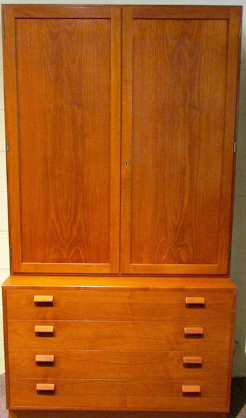 Borge Mogensen Chest of Drawers with Bookcase Top (1 of 4)