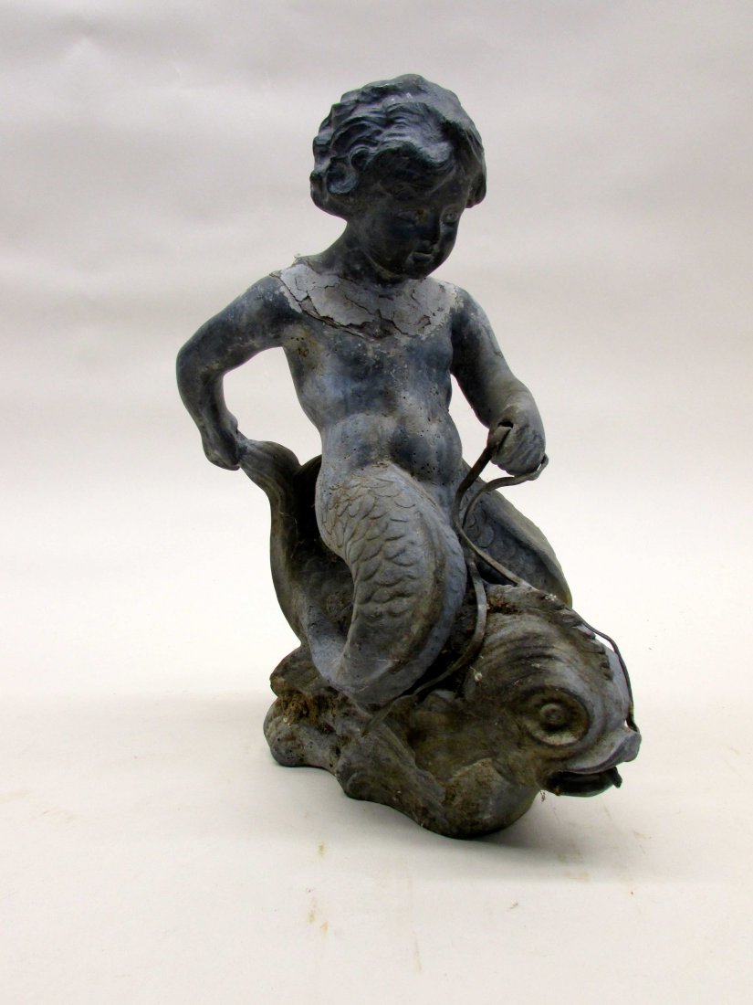 Florentine Craftsman Garden Fountain (1 of 2)