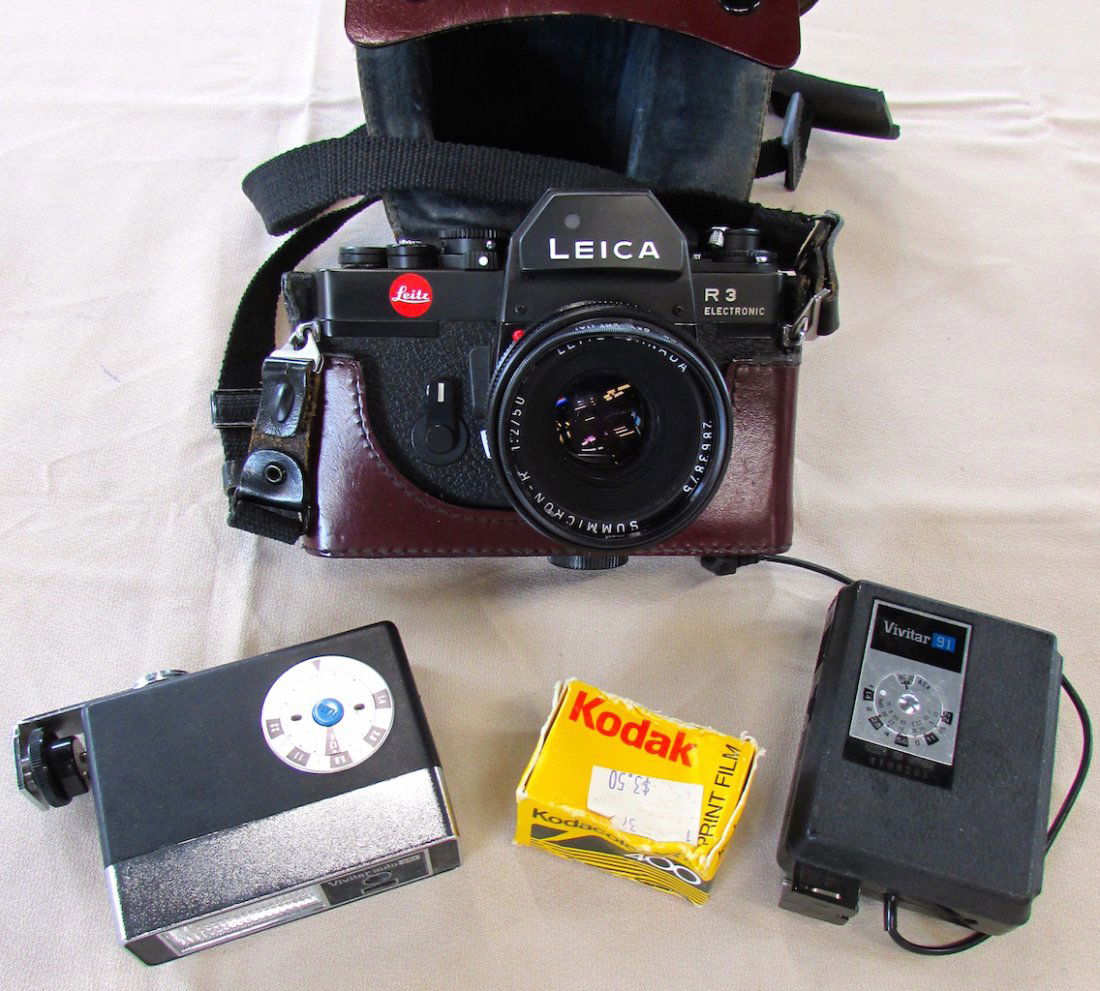 Leica R3 Electronic Camera and Accessories (1 of 2)