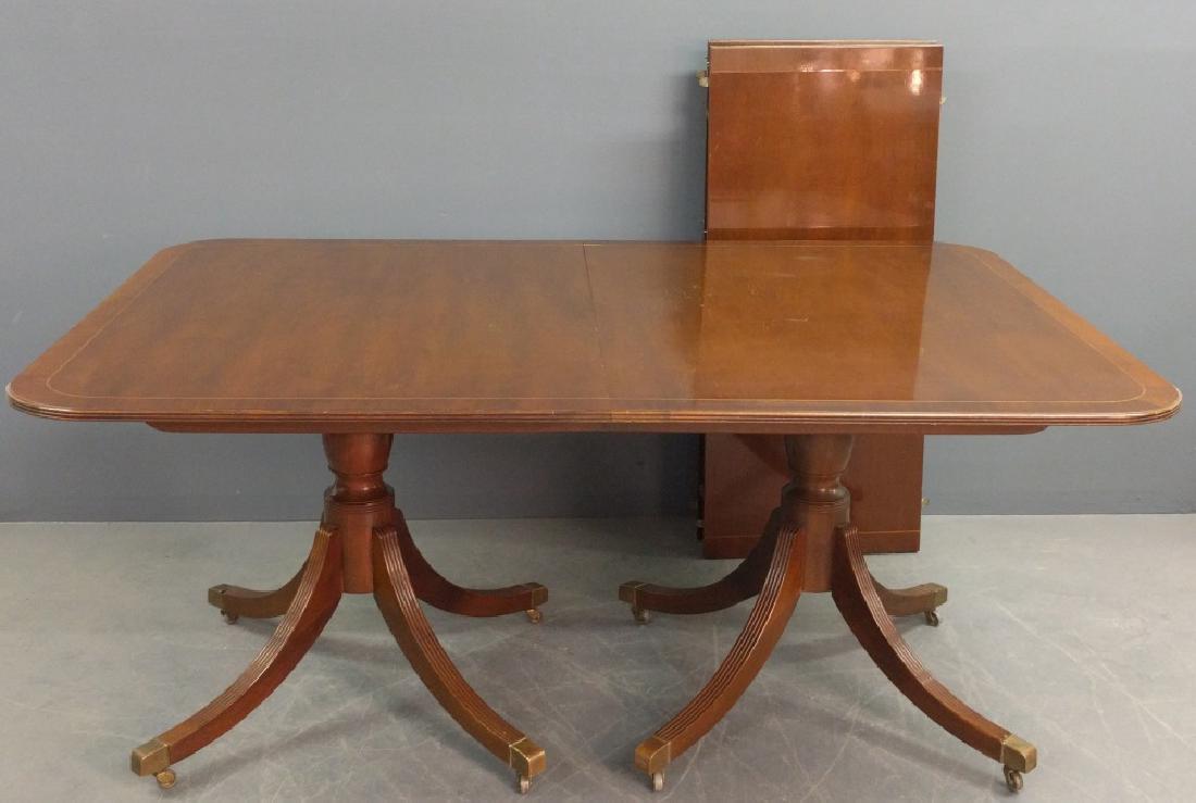 Baker dining table (1 of 2)