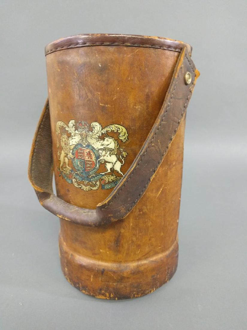 Fire bucket (1 of 1)