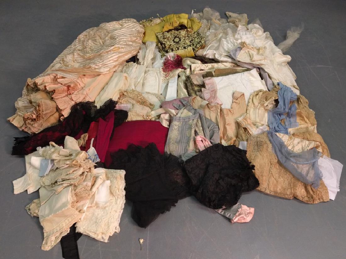 Vintage clothing (1 of 5)