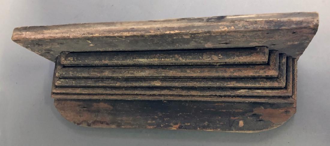 Pine Painted Shelf (1 of 5)